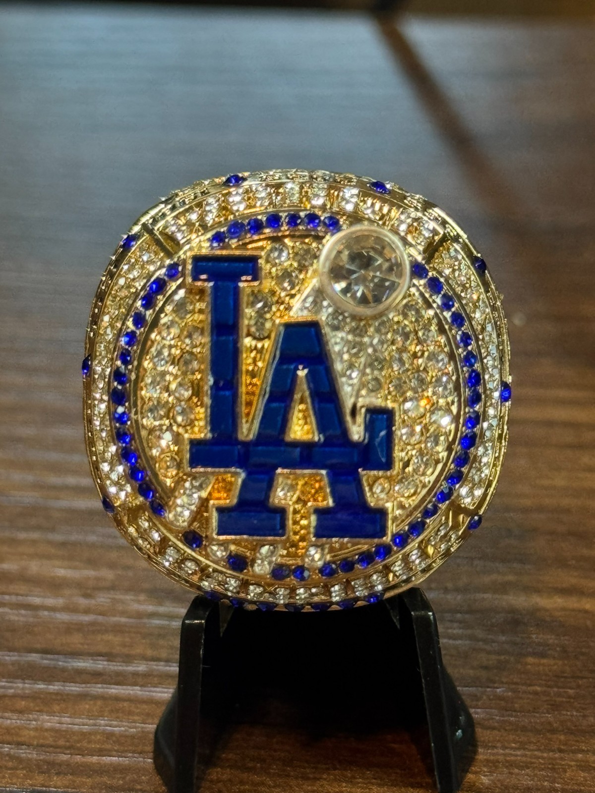 2025 Dodgers world series ring OHTANI-YAMAMOTO-KERSHAW box available