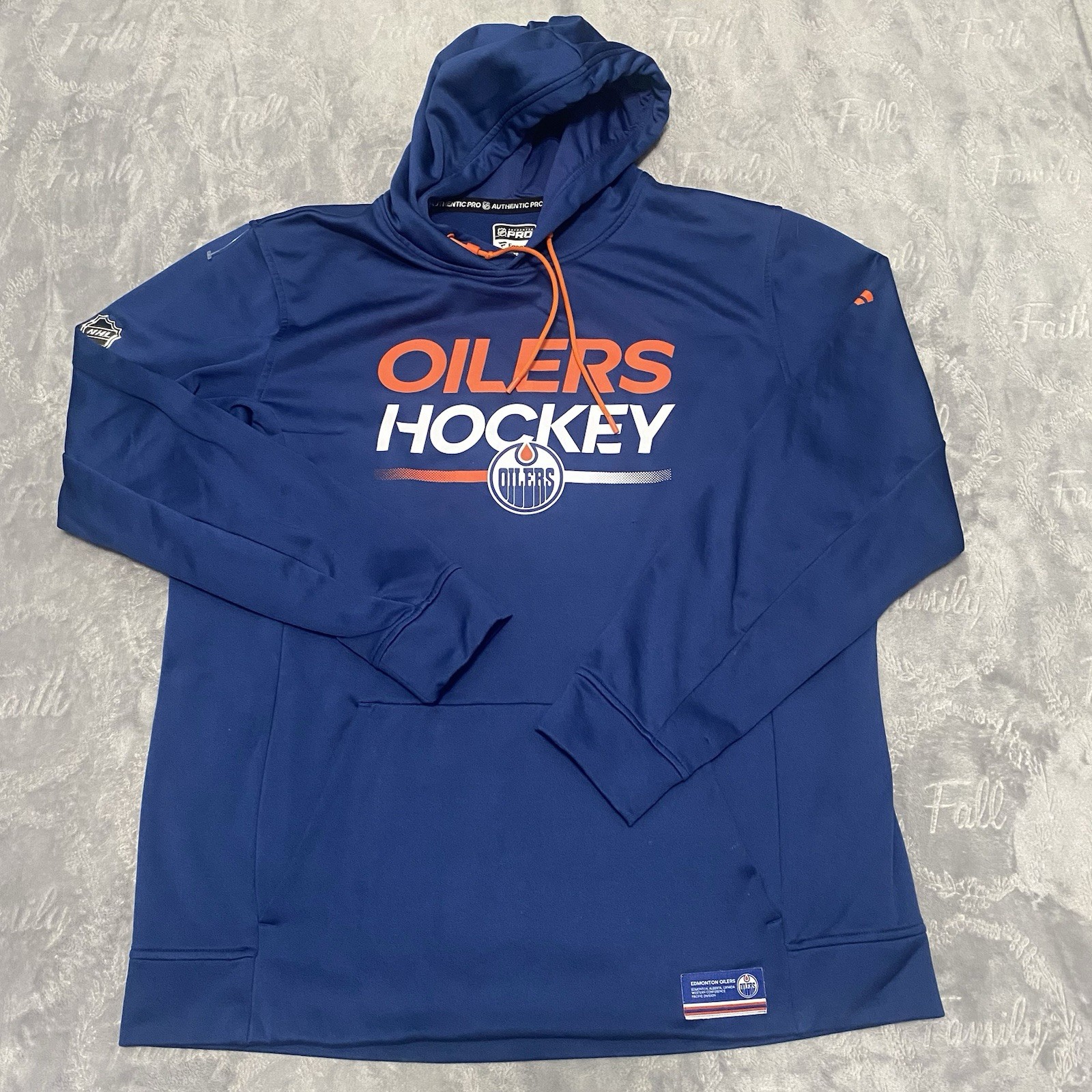 Men’s Edmonton Oilers Fanatics Royal Blue Pro Performance Pullover Size XL NHL