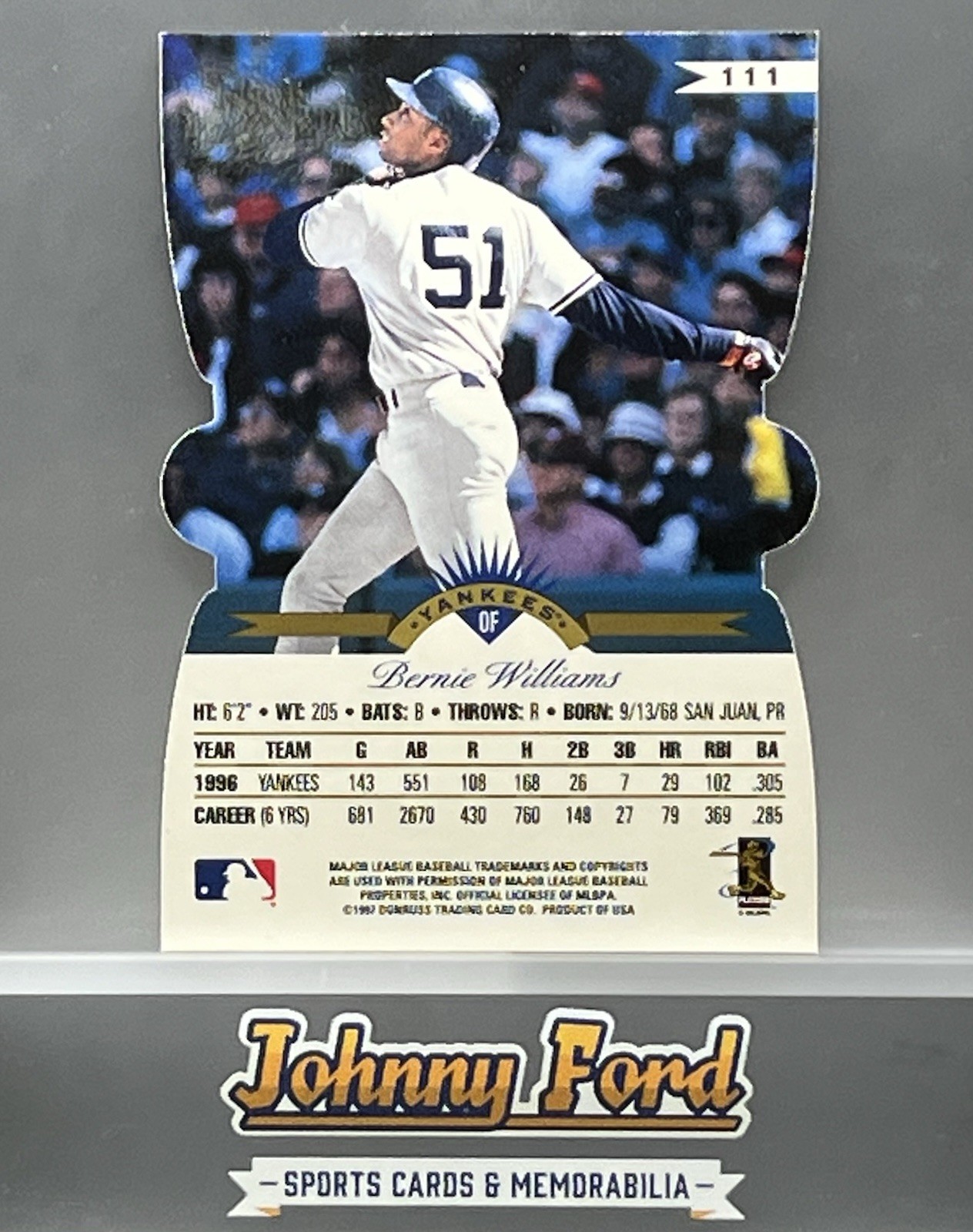 1997 Leaf Fractal Matrix Bernie Williams Y-Axis Die Cut #111 New York Yankees