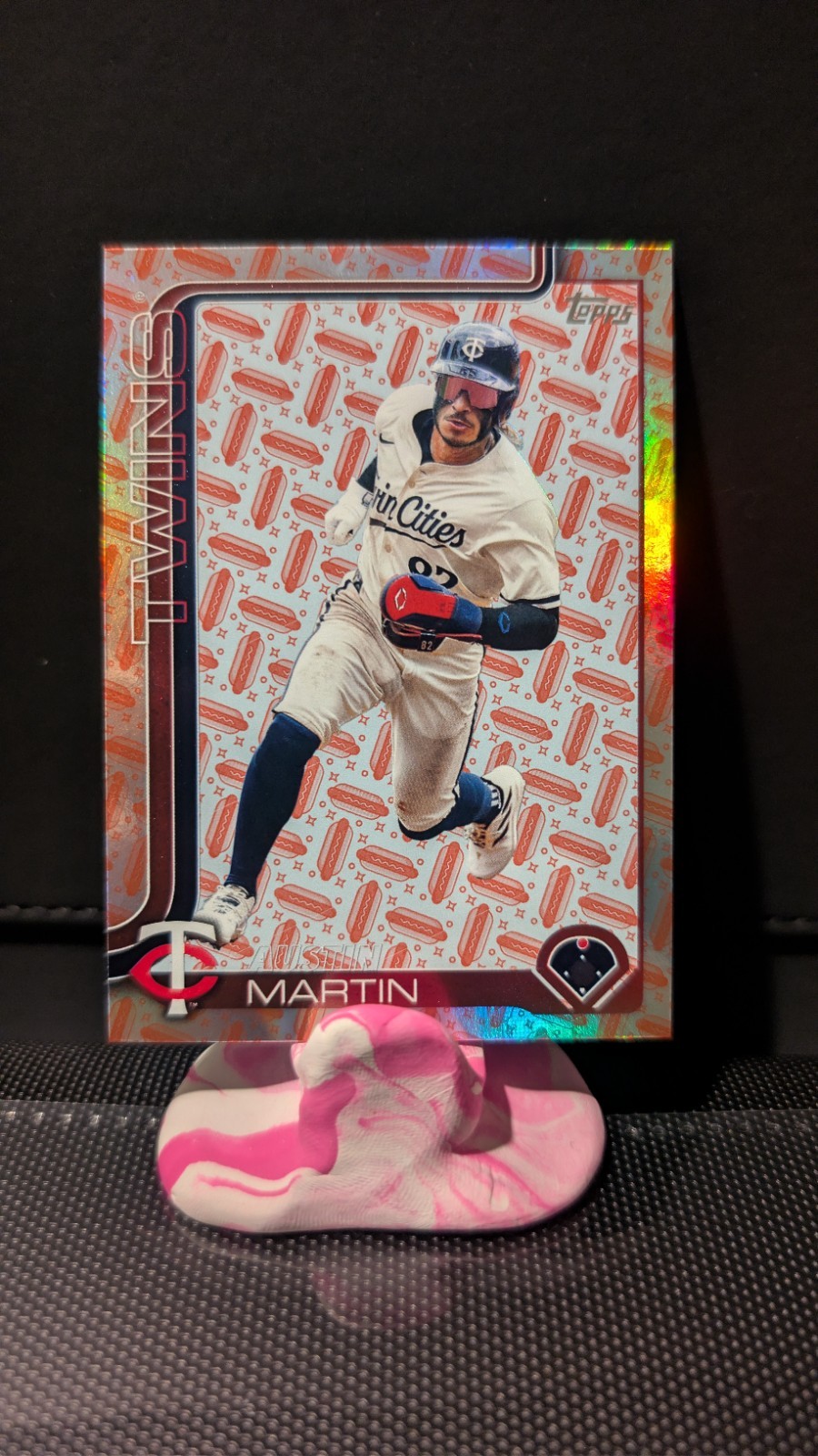 2025 Topps Series Two Austin Martin (Hot Dogs) #595 Minnesota Twins 72/99 Card