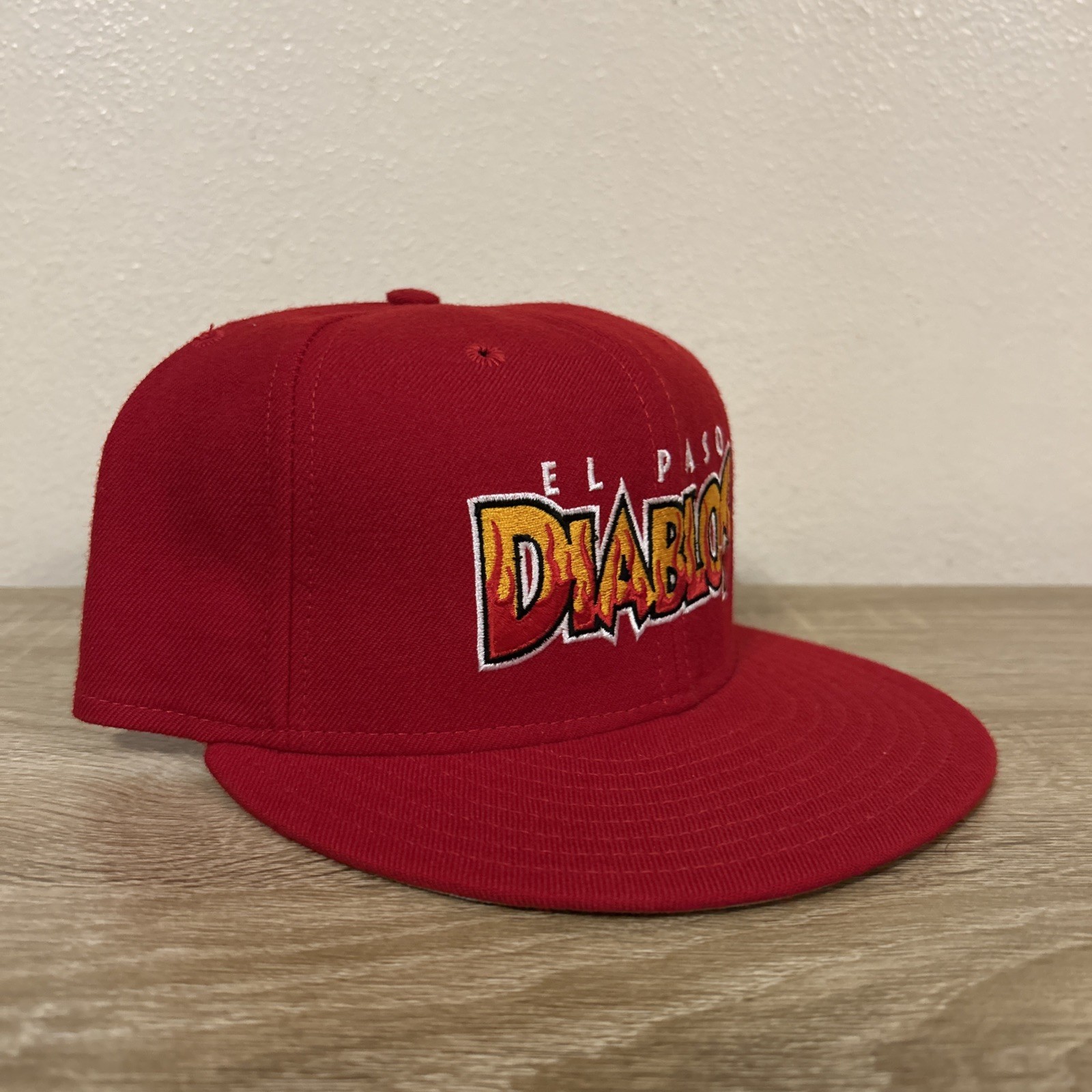 Vintage 90’s El Paso Diablos New Era Fitted Baseball Hat Cap Size 7 3/8 NWOT