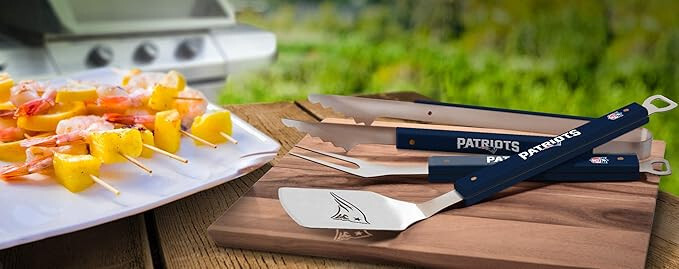 YouTheFan NFL Spirit Series 3-Piece BBQ Set – New England Patriots