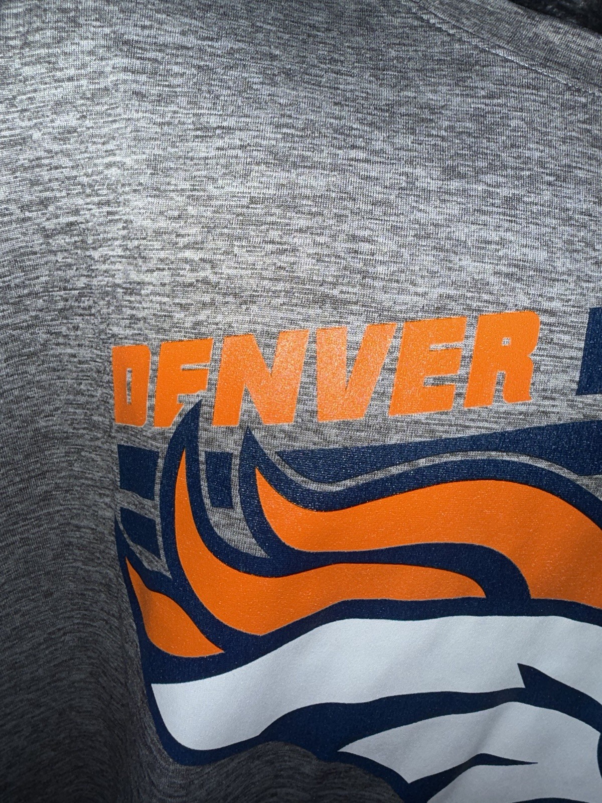 Men’s Majestic Football Denver Broncos Short Sleeve Evolution Tee Gray Size 2XL