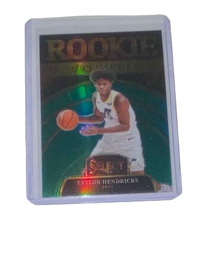 2023-24 Panini Select – Rookie Revolution Green Prizm #11 Taylor Hendricks Preow