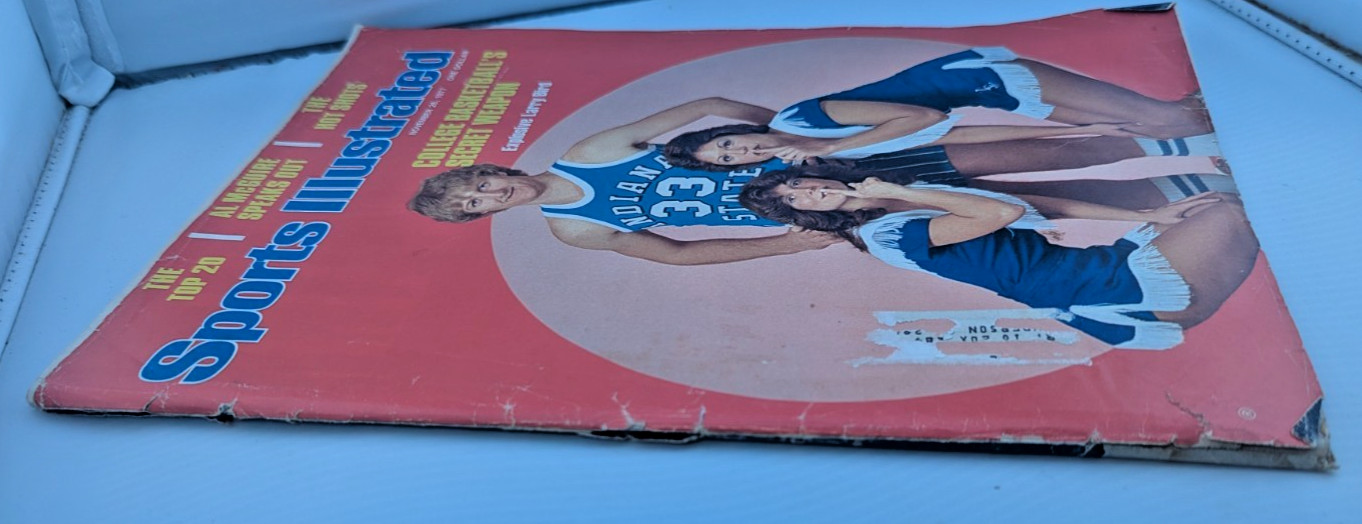 Sports Illustrated Magazine – Larry Bird Indiana State Cover (Nov 28, 1977) Good