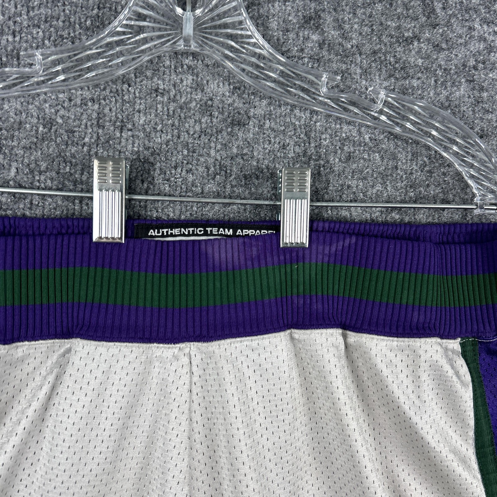 Vintage Milwaukee Bucks Shorts Mens 40 White Purple NBA Basketball Puma 90s