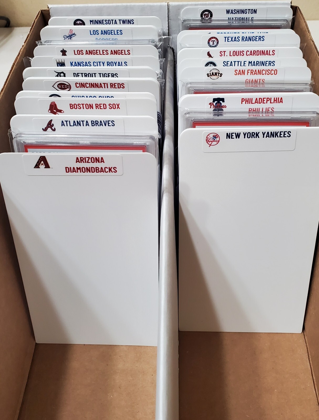 (30) GRADED Slab & Sports Card Dividers with 30 FREE MLB Teams Logos Labels