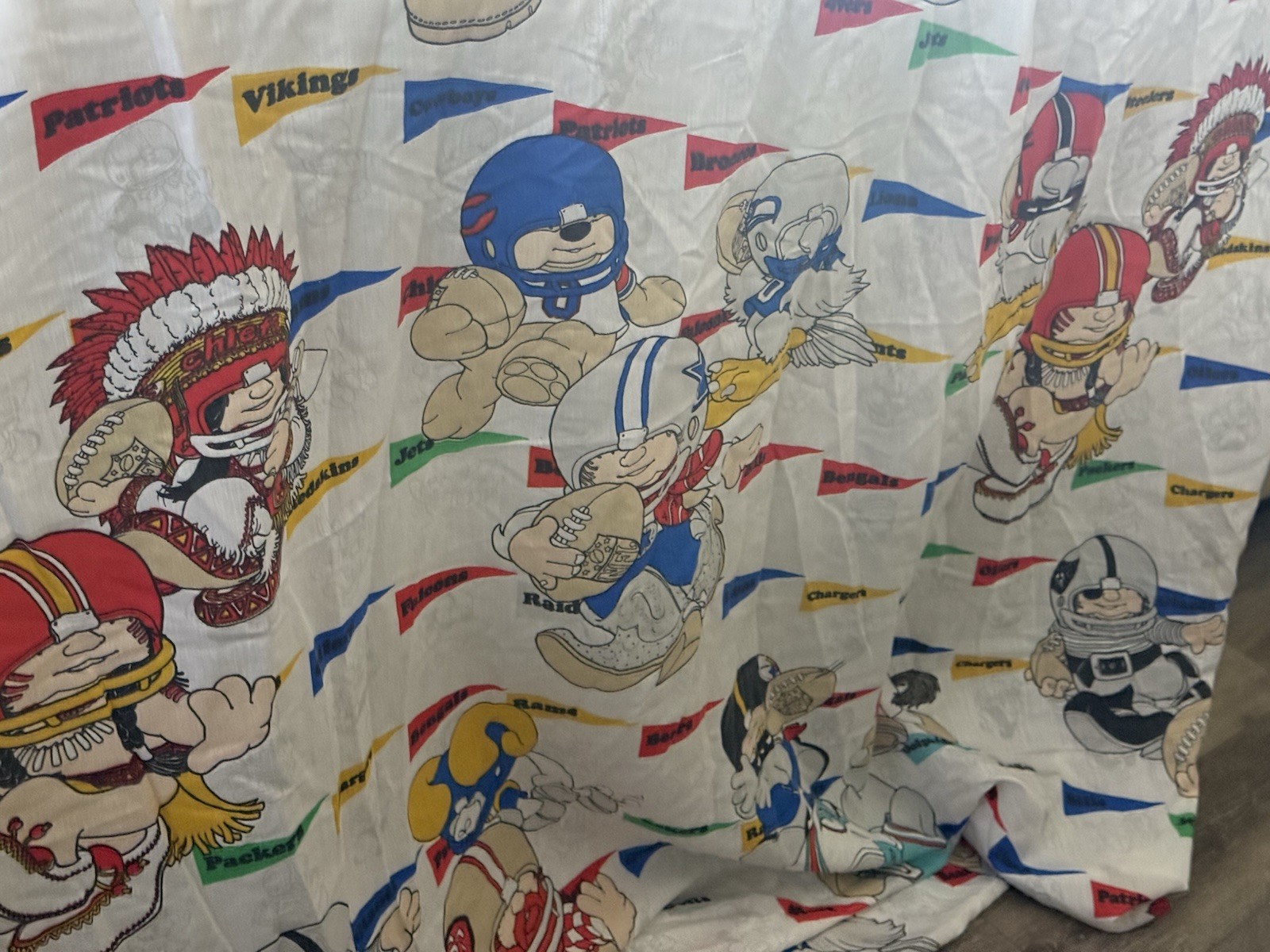 Vintage 80’s NFL Huddles American Football Bedding Fitted Sheet Full size- L111