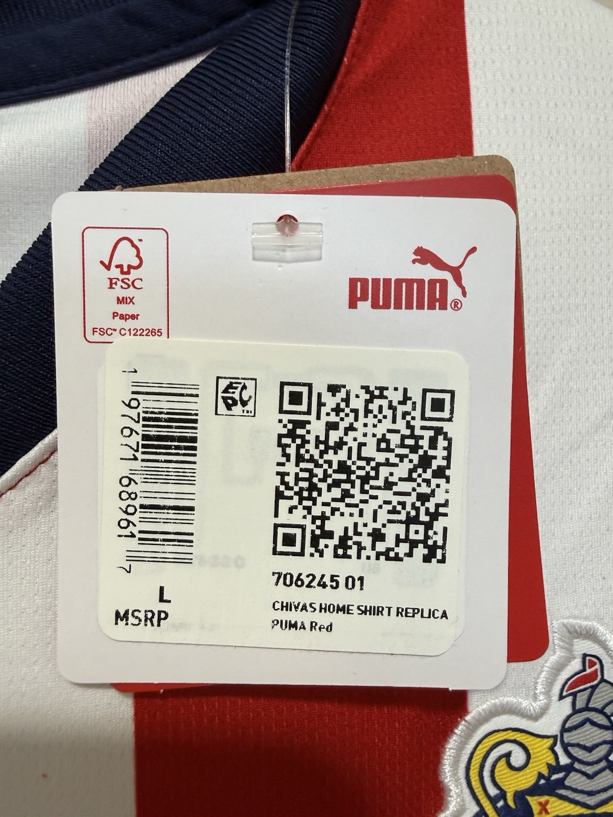 Luis Romo #17 Mens LARGE PUMA Chivas Guadalajara Home Fan Jersey Dia Ejercito