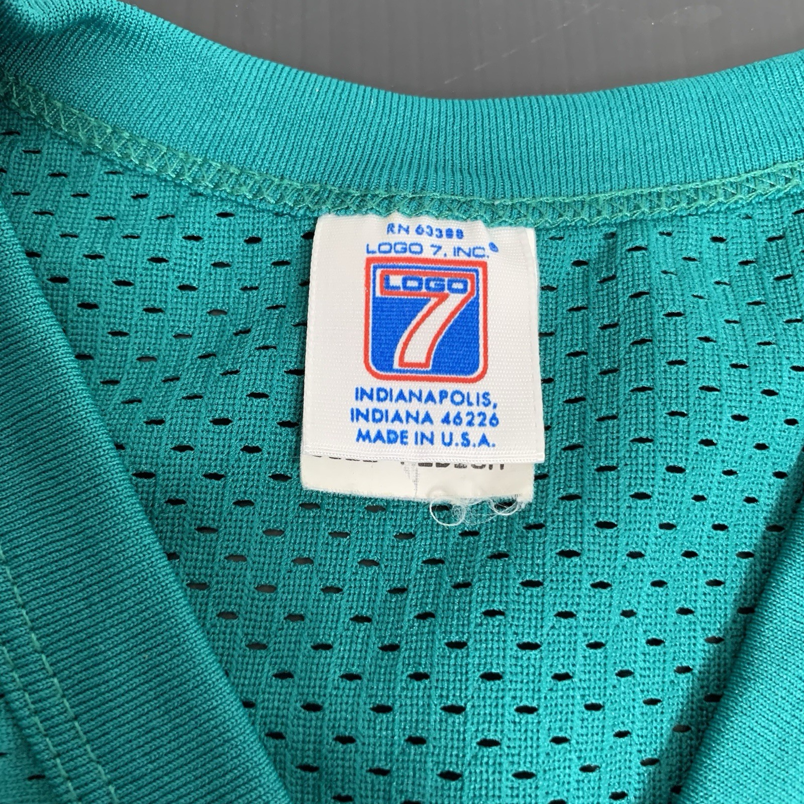 LOGO 7 – VTG Miami Dolphins Dan Marino No. 13 Jersey – Size: M – Made in USA