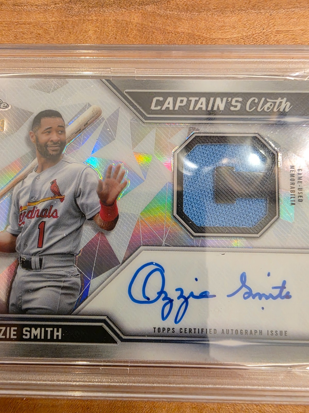 2021 Topps Chrome Ozzie Smith Captains Cloth Relic Auto /99 PSA 9