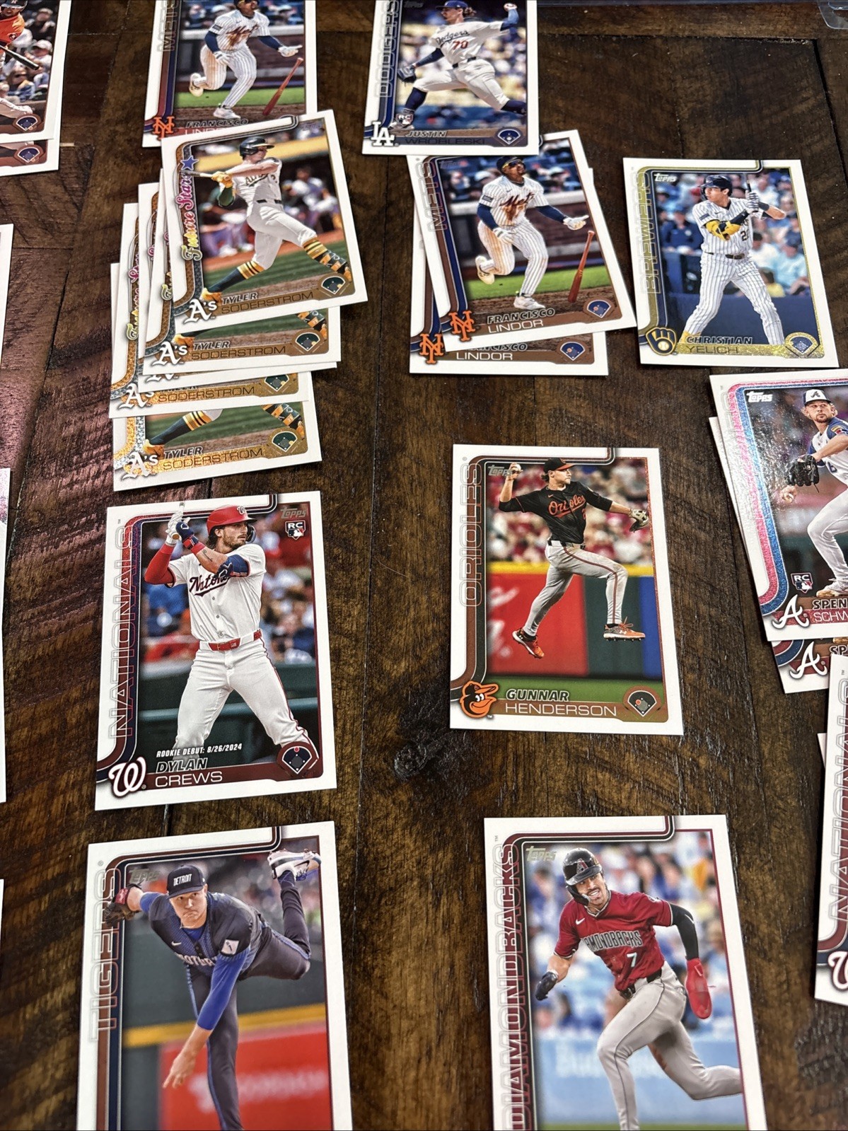 2025 Topps Baseball Super Shoe box lot (2000+) Stars, RC’s, Prospects