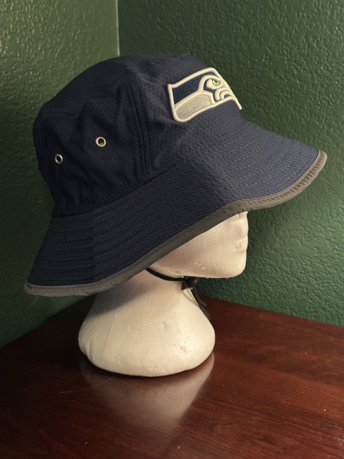 New Era Seattle Seahawks NFL Adult Bucket Hat w/ Drawstring OSFM NEW! FREE SHIP!