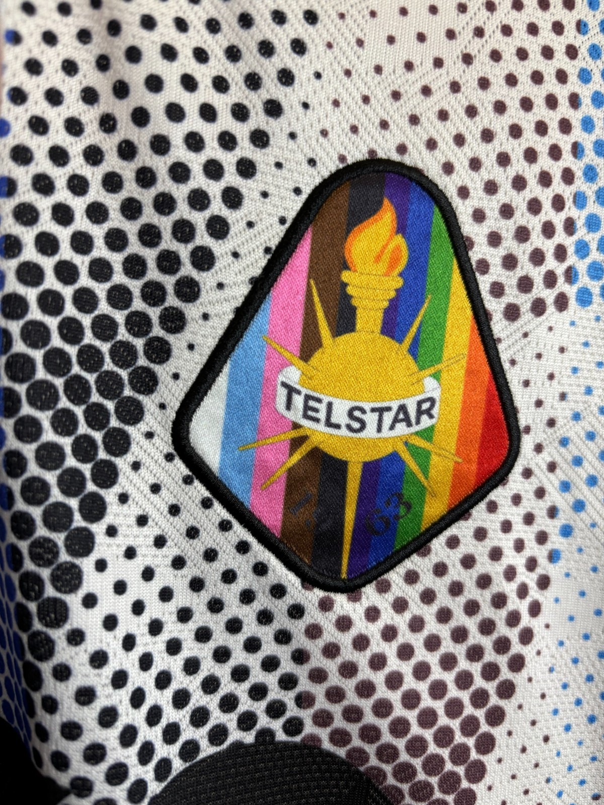SC Telstar Spesial T-Shirt 2021-22 Pride Robey Size M #Alltogetherchallenge