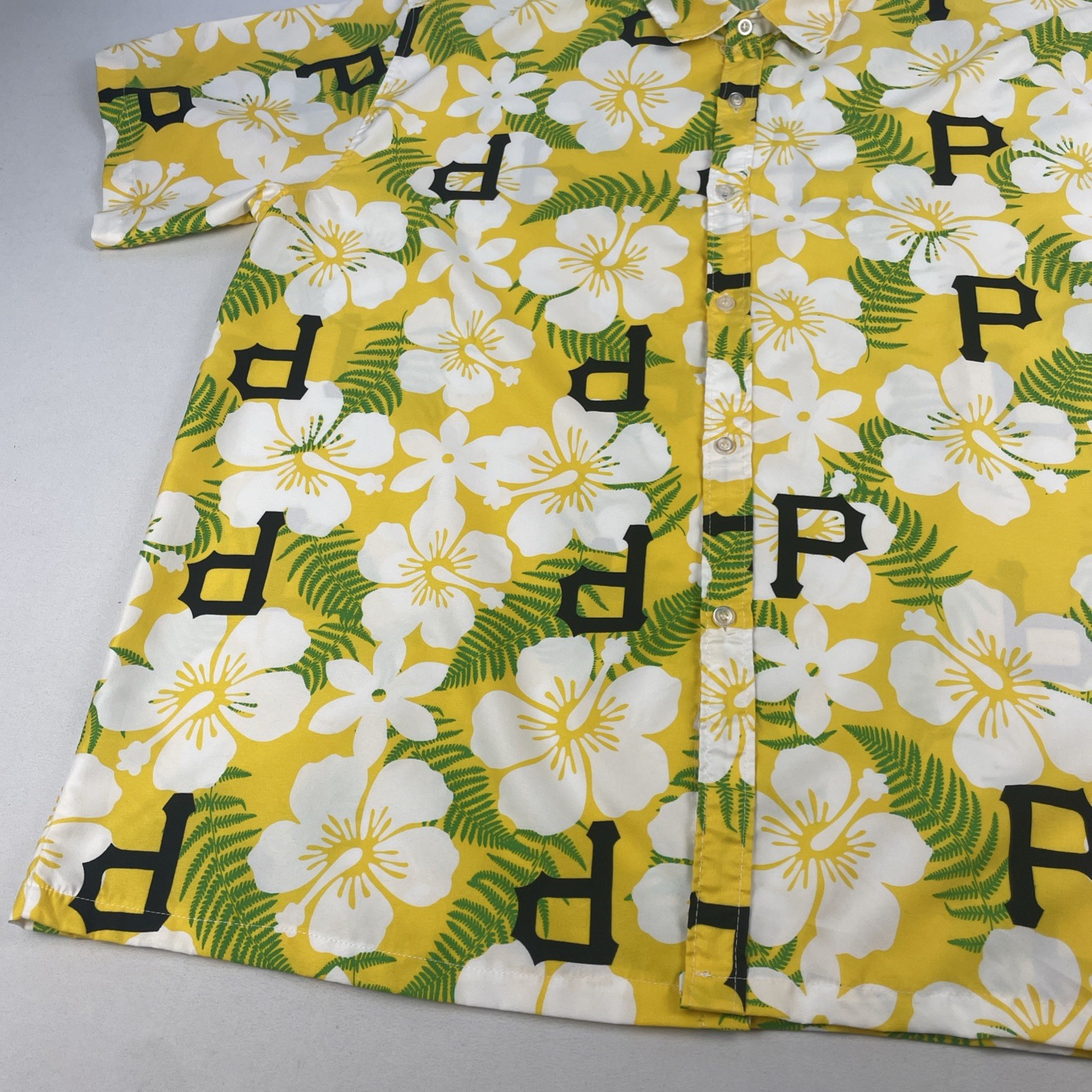 Pittsburgh Pirates Hawaiian Shirt Adult AXL Stadium Give Away Button Up SGA MLB