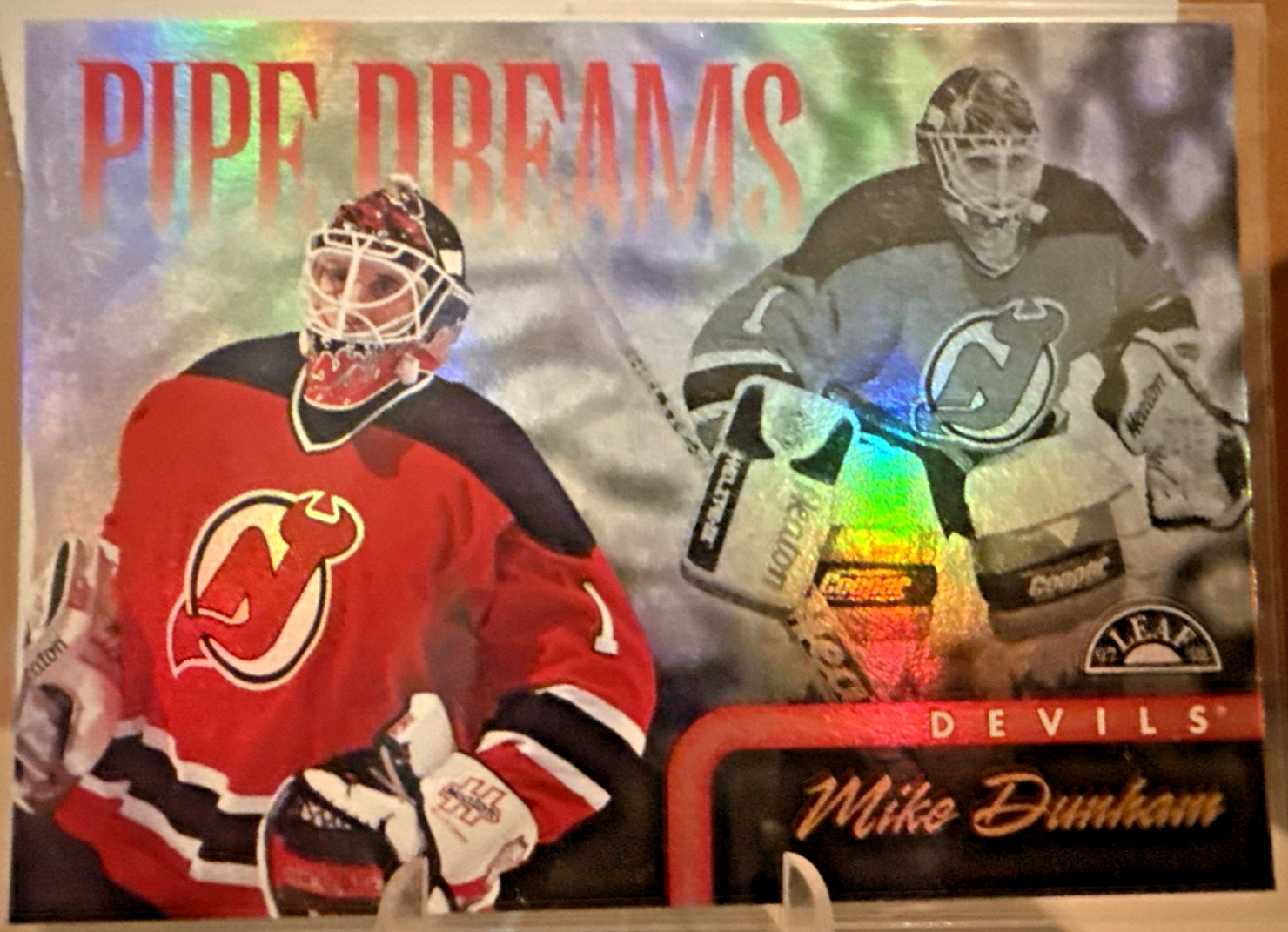 1997-98 Leaf Pipe Dreams #16 Mike Dunham Insert #1688/2500 DEVILS