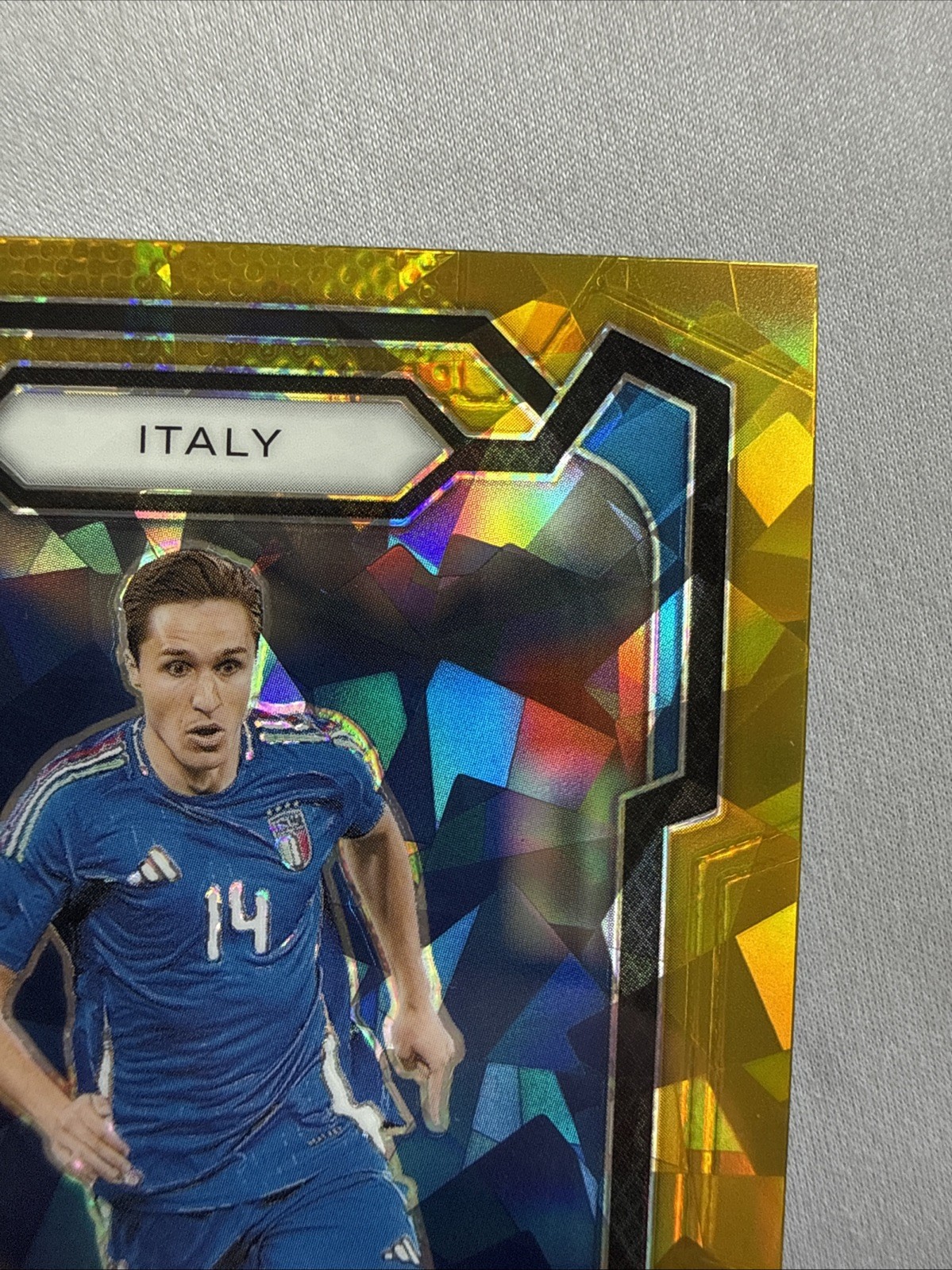 2026 Prizm World Cup Monopoly Federico Chiesa Gold Cracked Ice Italy NM #35