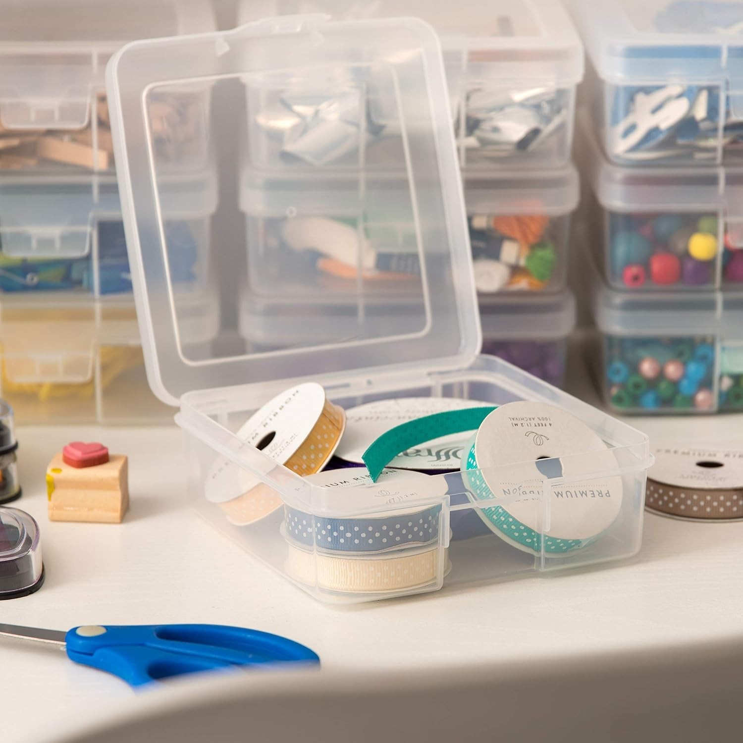 Lightweight Plastic Bead Storage Box Set – 10 Clear Cases with Snap Lock Closure