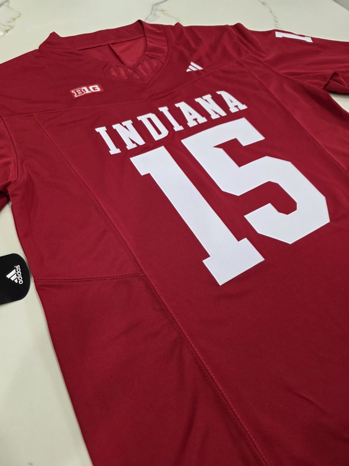 🔥 Fernando Mendoza 🔥 #15 Indiana Hoosiers Stitched Red Jersey Men’s LG