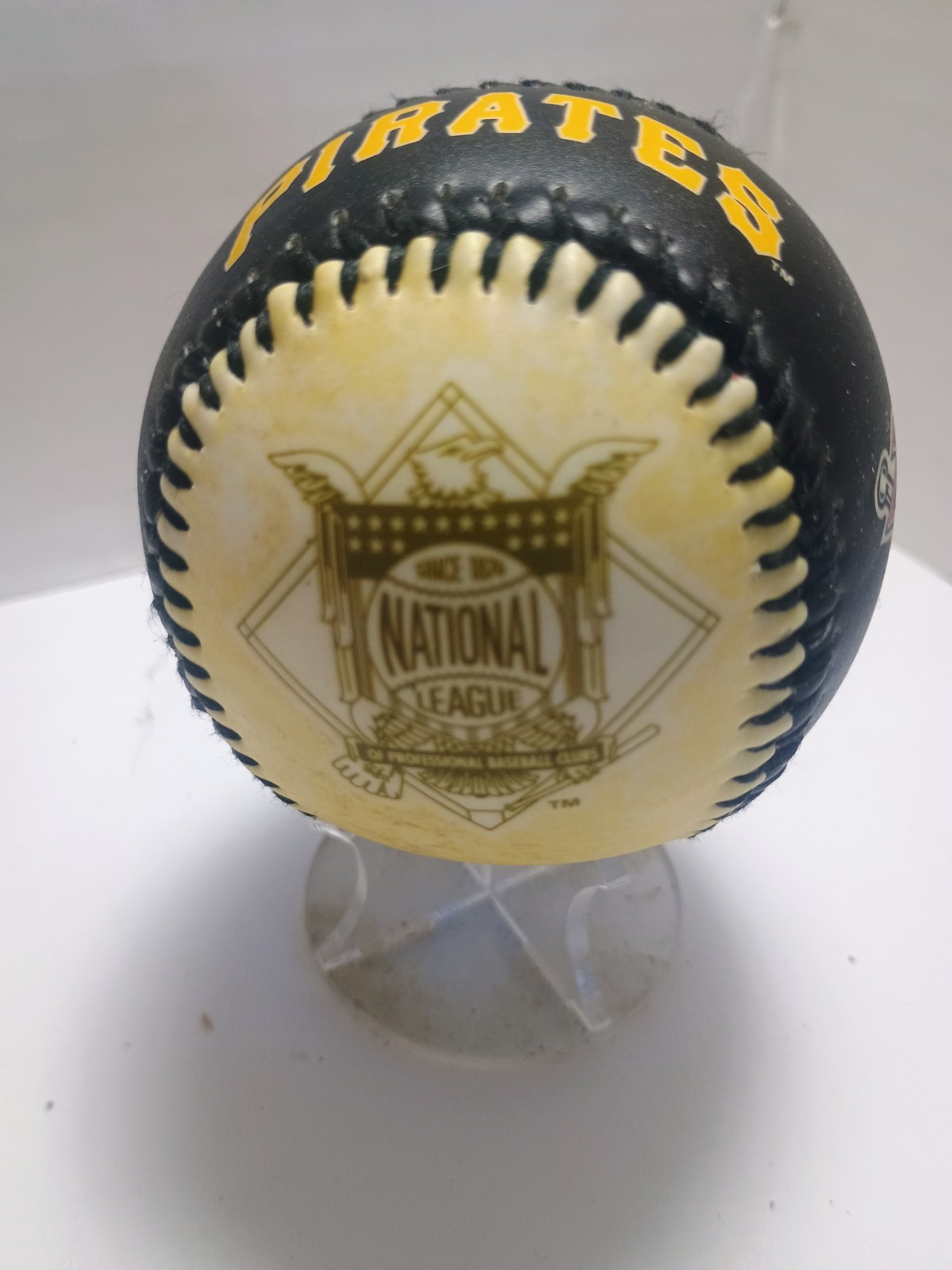 Pittsburgh Pirates Collectable Souvenir Baseball **Your Choice**