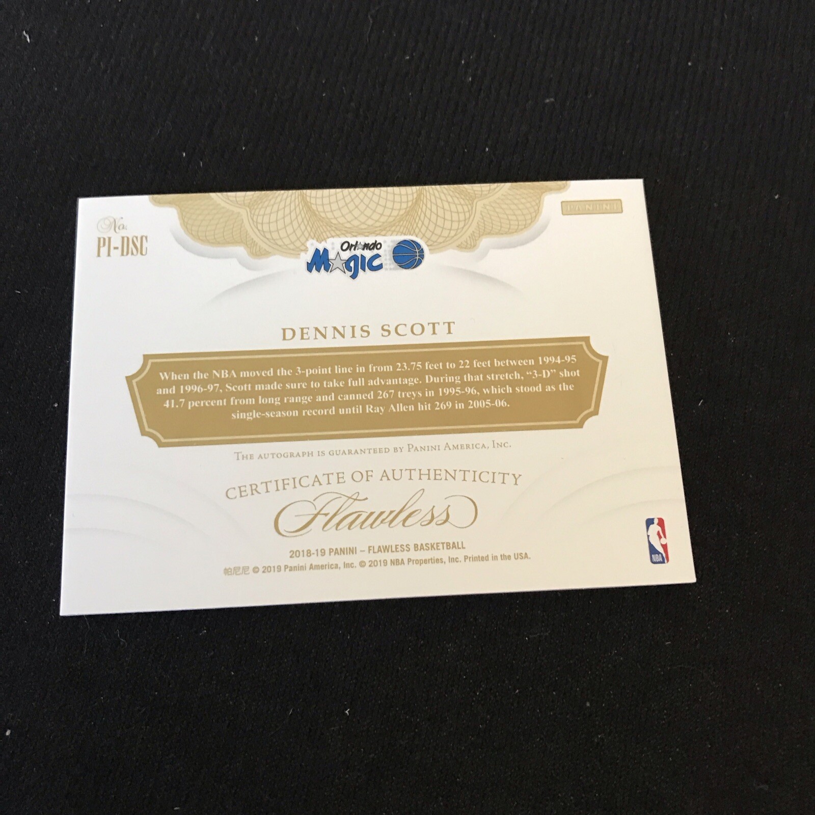 2018-19 Flawless Dennis Scott Green Premium Ink Auto Autograph #1/5 Magic