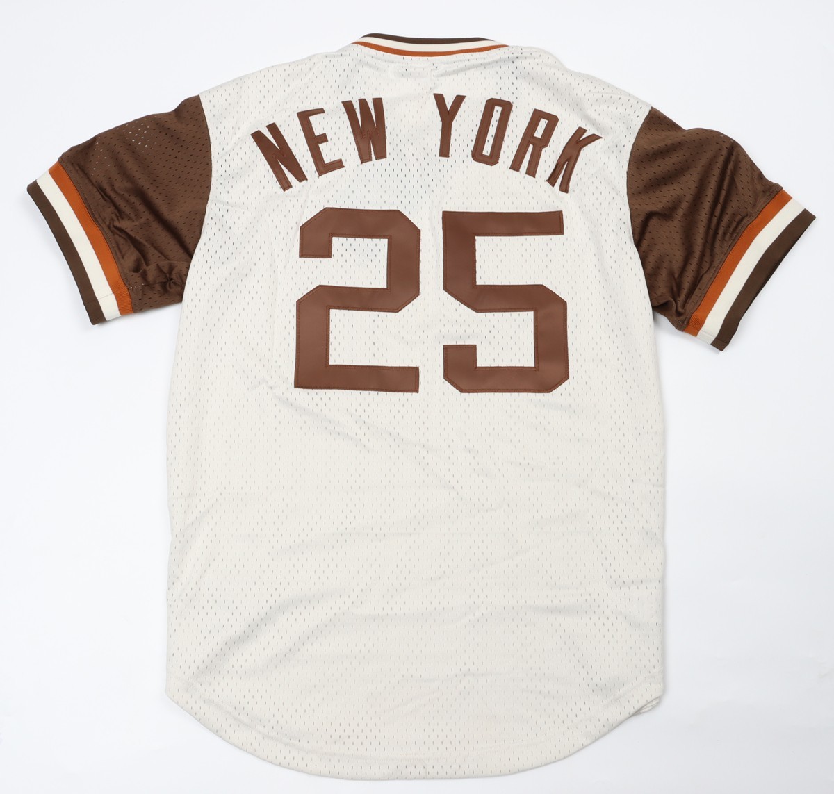 Ebbets Field Flannels New York Black Yankees Sandbag V-Neck Mesh Jersey Large