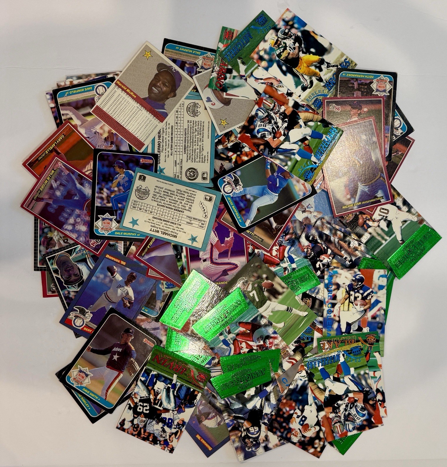 Vintage Sports Cards (15.5 ounces) BASEBALL FOOTBALL Mixed Lot TRADING CARD A4