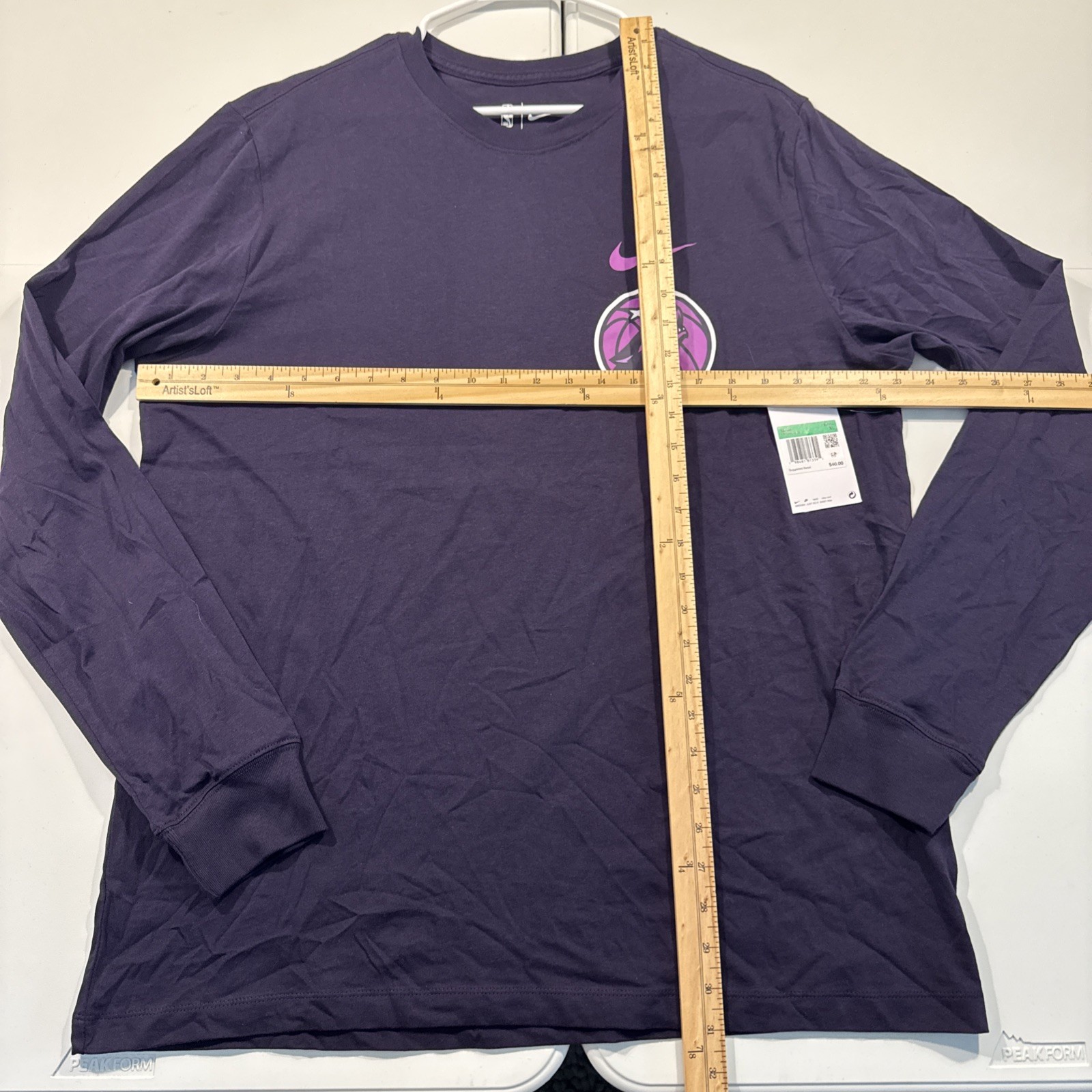 NWT Men’s XL Nike Minnesota Timberwolves 25/26 City Edition Long Sleeve T-Shirt