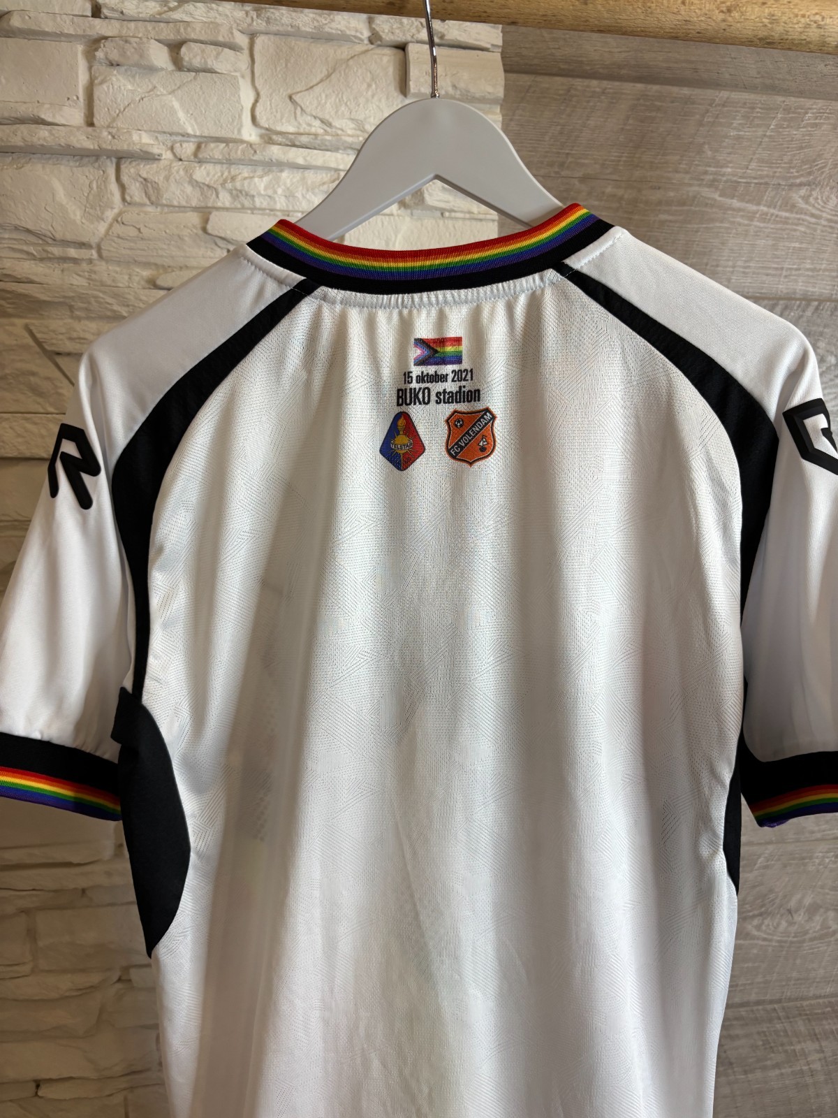SC Telstar Spesial T-Shirt 2021-22 Pride Robey Size M #Alltogetherchallenge