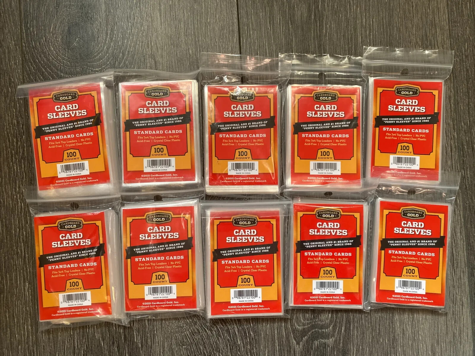 Cardboard Gold 1000 Count Sports and Trading Card Soft Penny Sleeves – 10 Packs