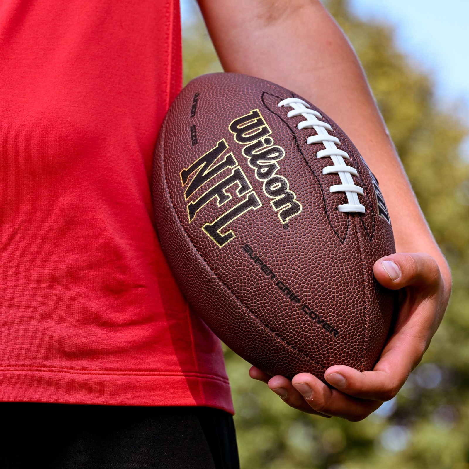 Wilson Nfl Super Grip Composite Football – Junior Size Brown Wtf1793