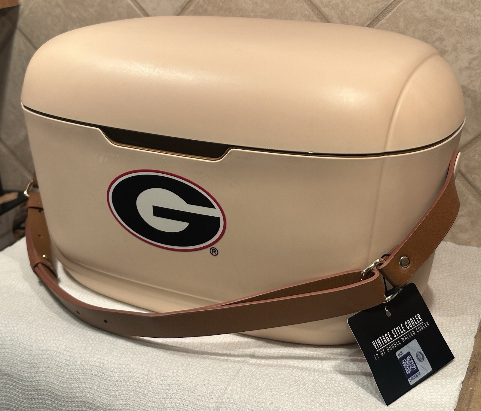 New The Memory Company Licensed NCAA Georgia Bulldogs 12 qt Vintage Style Cooler