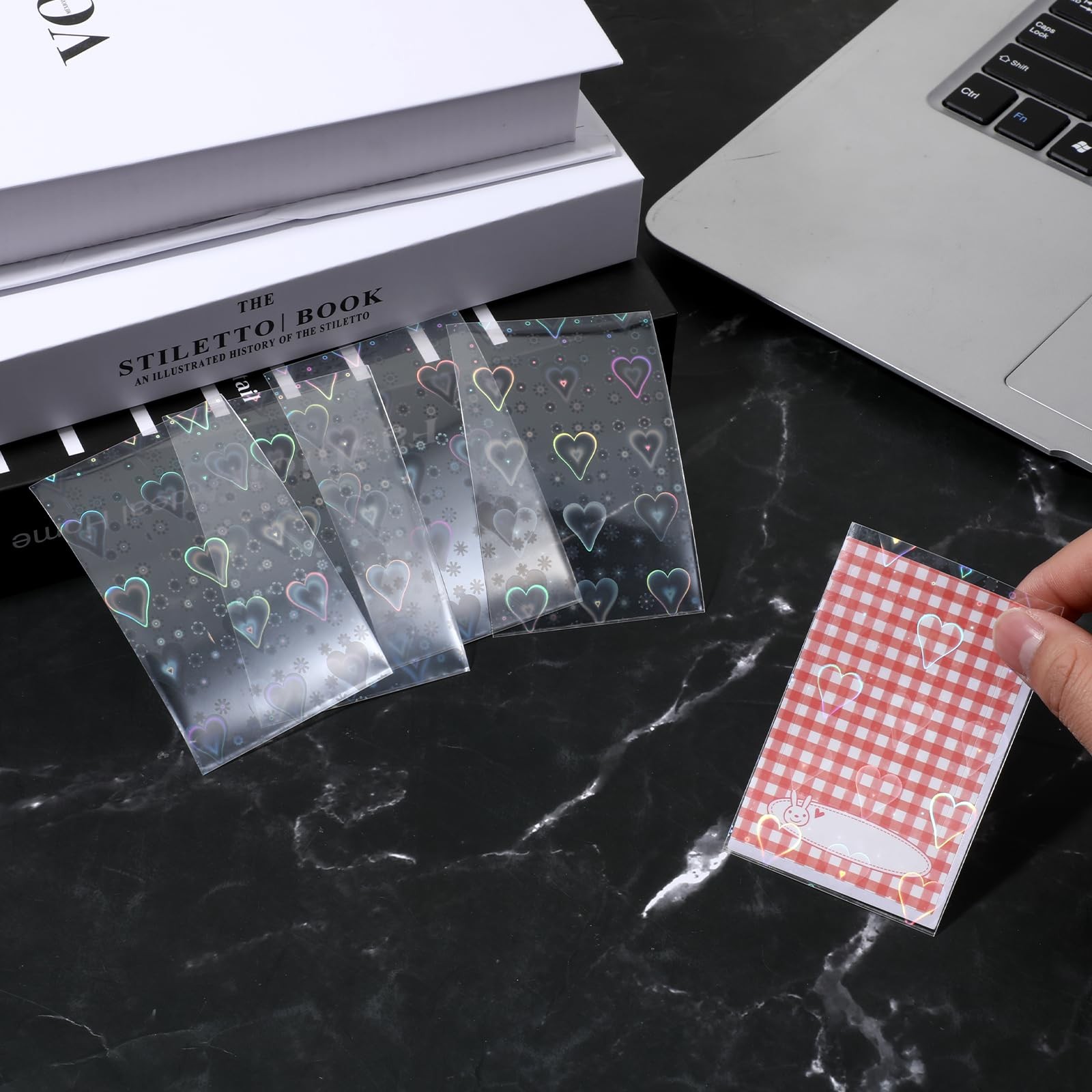 100 Pcs Photocard Sleeves Love HeartShape Laser Flashing Card Sleeves Trading…