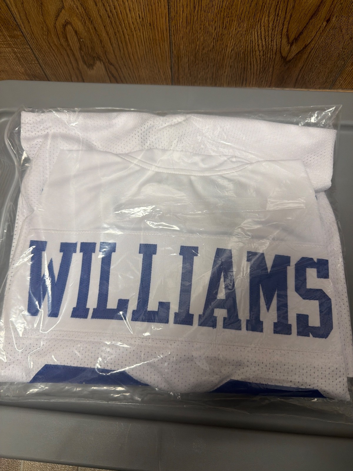 Javonte Williams Signed Dallas Cowboys Custom Jersey XL (Beckett)