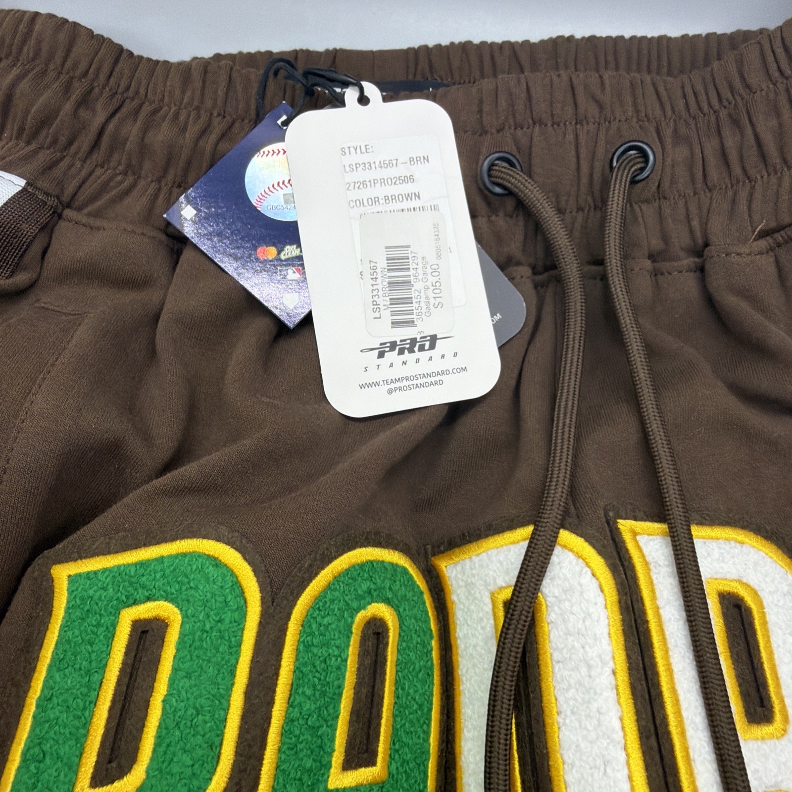 Men’s San Diego Padres Pro Standard Brown Mexio Blended Hoops Shorts medium NEW