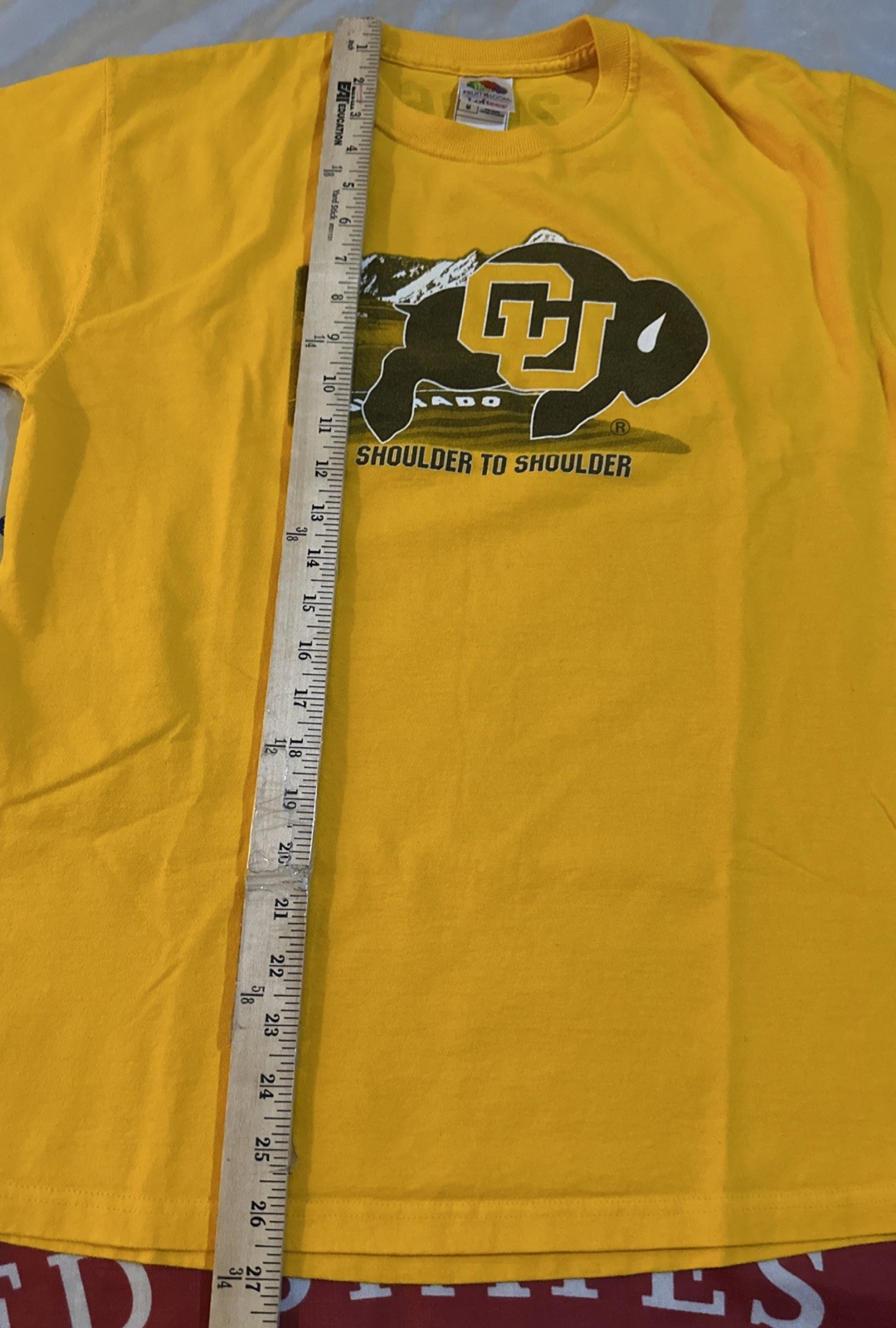 VTG Colorado Buffaloes Fight Song T Shirt Men M Yellow Shoulder To Shoulder 2006