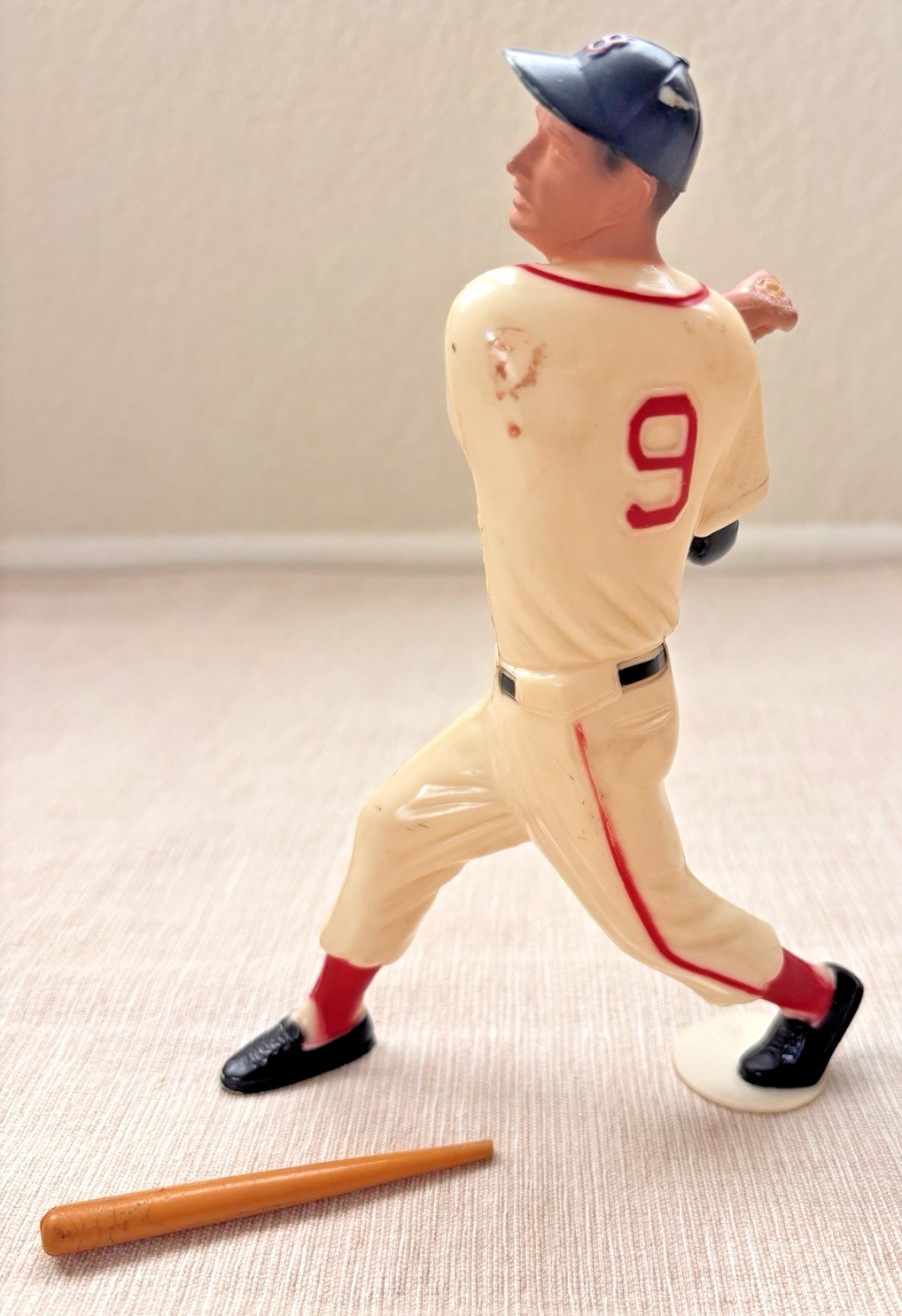 1950s Hartland Ted Williams Boston Red Sox HOF Statue Detached Bat Read