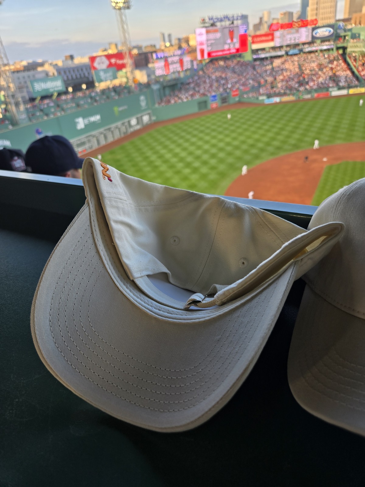 LIMITED EDITION Boston Red Sox Dunkin Custom Iced Coffee Hat Exclusive Fenway