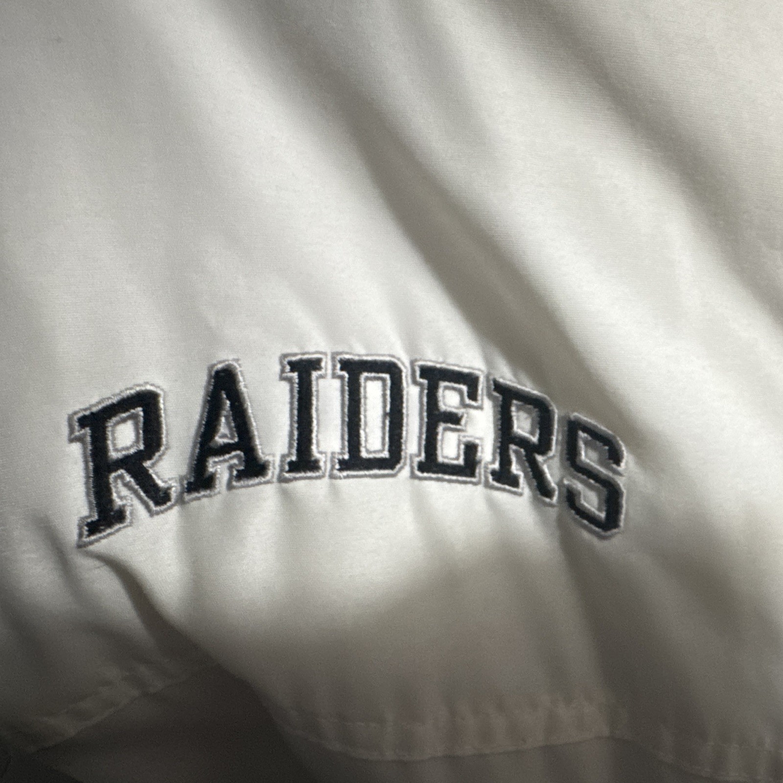Reebok NFL Gridiron Classic Oakland Raiders Hooded Jacket White/Black XL