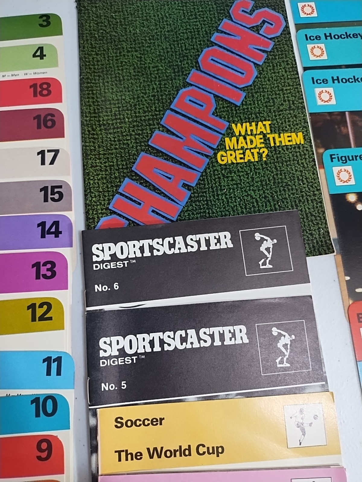 HUGE Lot of 200 1977-79 Sportscaster Cards ~ ALL SPORTS Plus Dividers & Digests