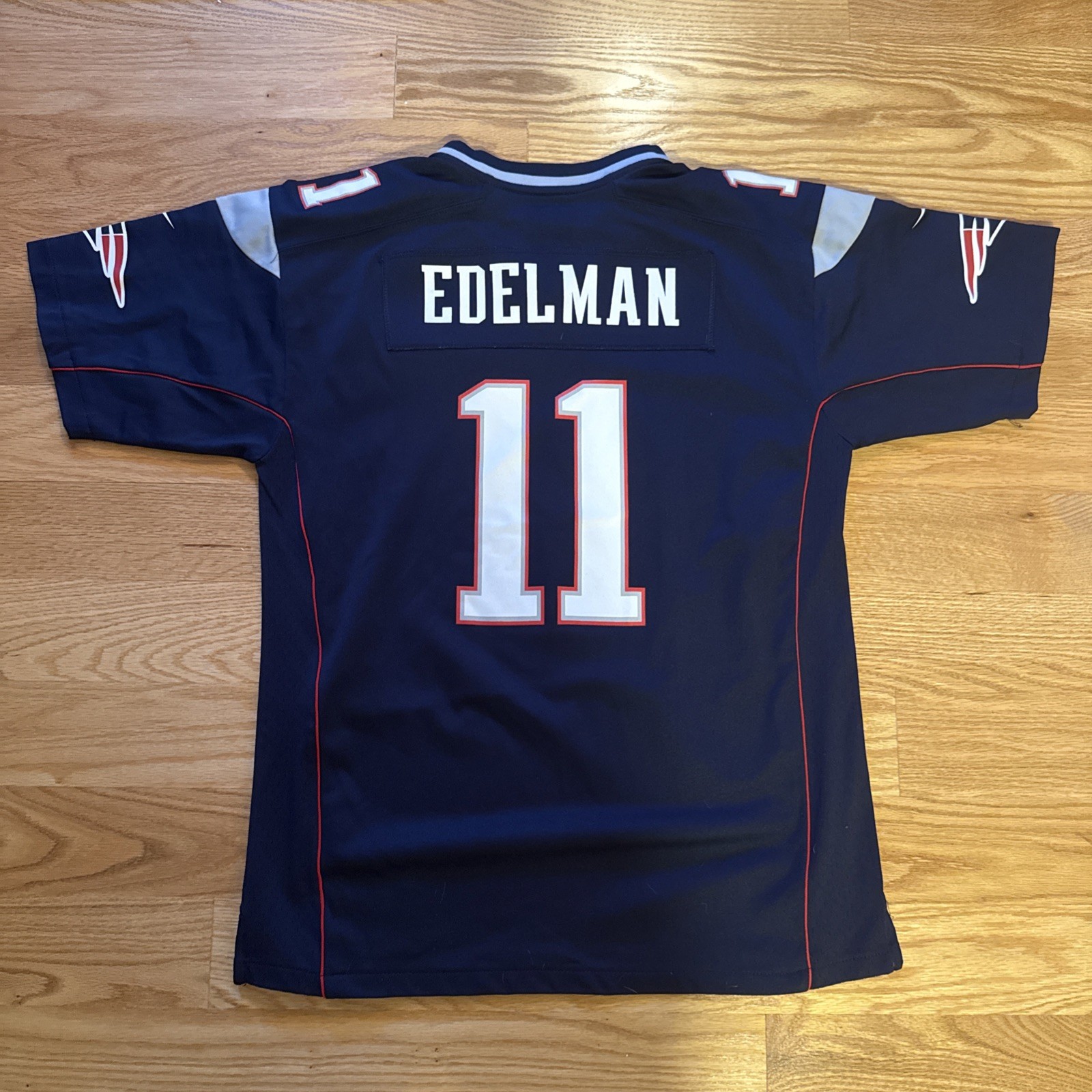 New England Patriots Jersey Youth XL Blue NFL Football Edelman 11 Nike