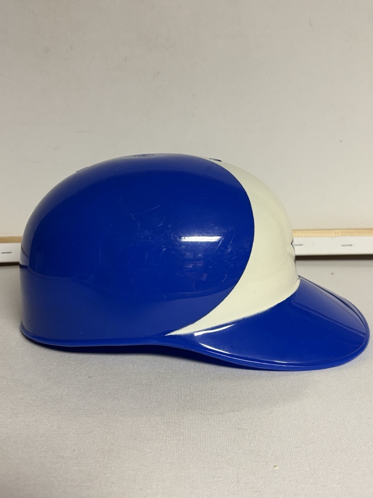 Vtg Laich SEATTLE MARINERS 1969 Souvenir Collector’s Batting Helmet Early Logo