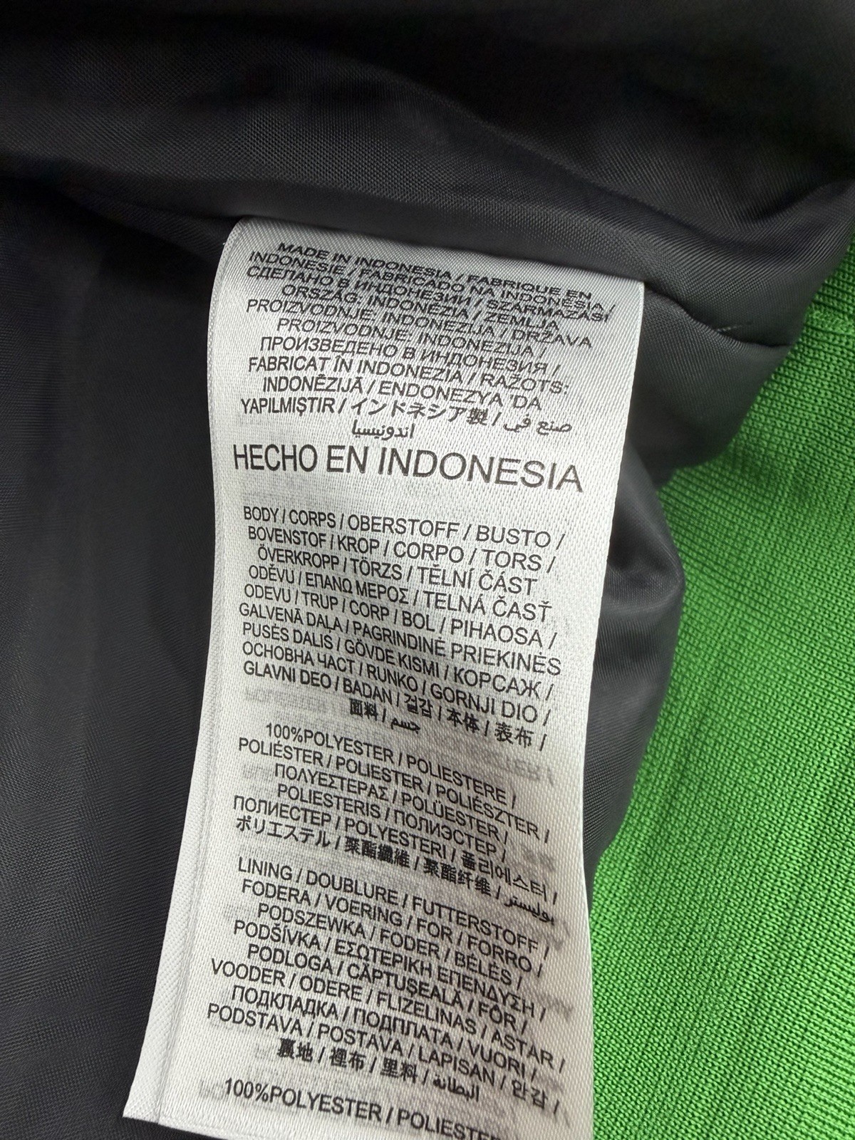 Oregon Ducks Men’s 3XL Nike Legacy Full-Snap Water Repellent Bomber Jacket Black