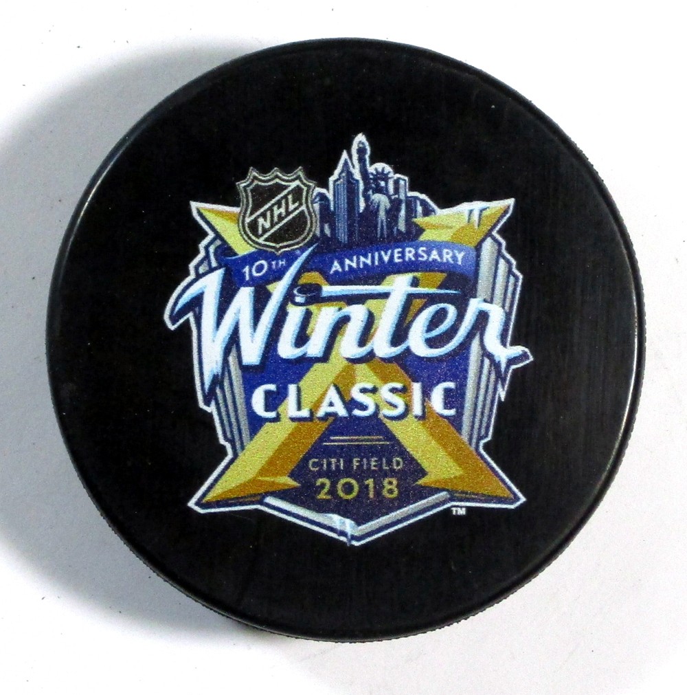 2018 Winter Classic Citi Field NHL 10th Anniversary Official NHL Hockey Puck