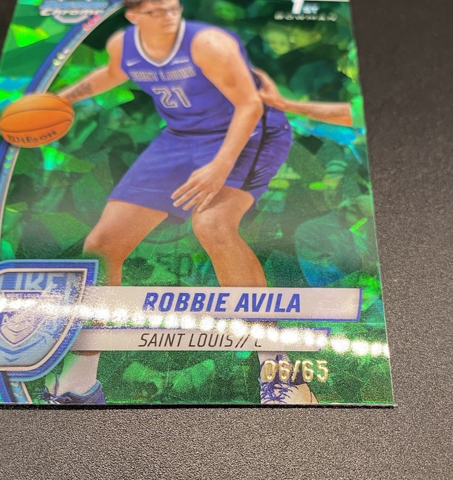 2024-25 Bowman University Chrome Sapphire Edition – Robbie Avila #61 Green…