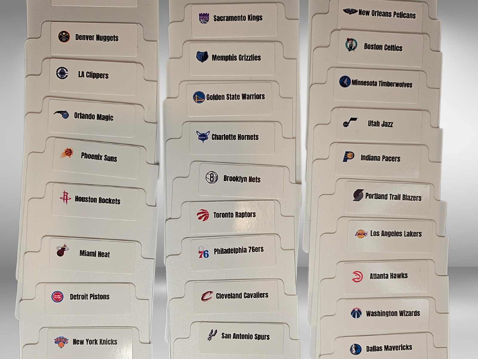 30 x Tall Sports Card Team Dividers with 30 NBA Teams Logos