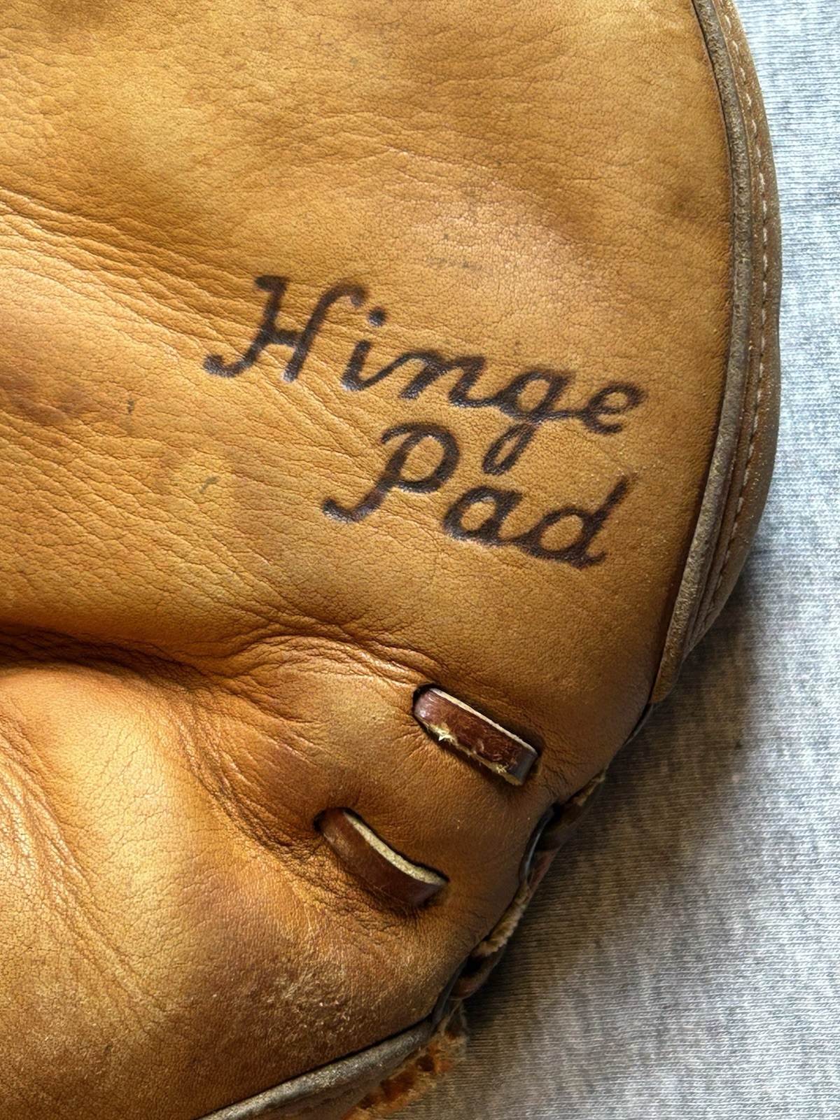 Vintage Baseball Catcher Glove Mitt Denkert M229 HAL SMITH Pro Maker Hinge Pad
