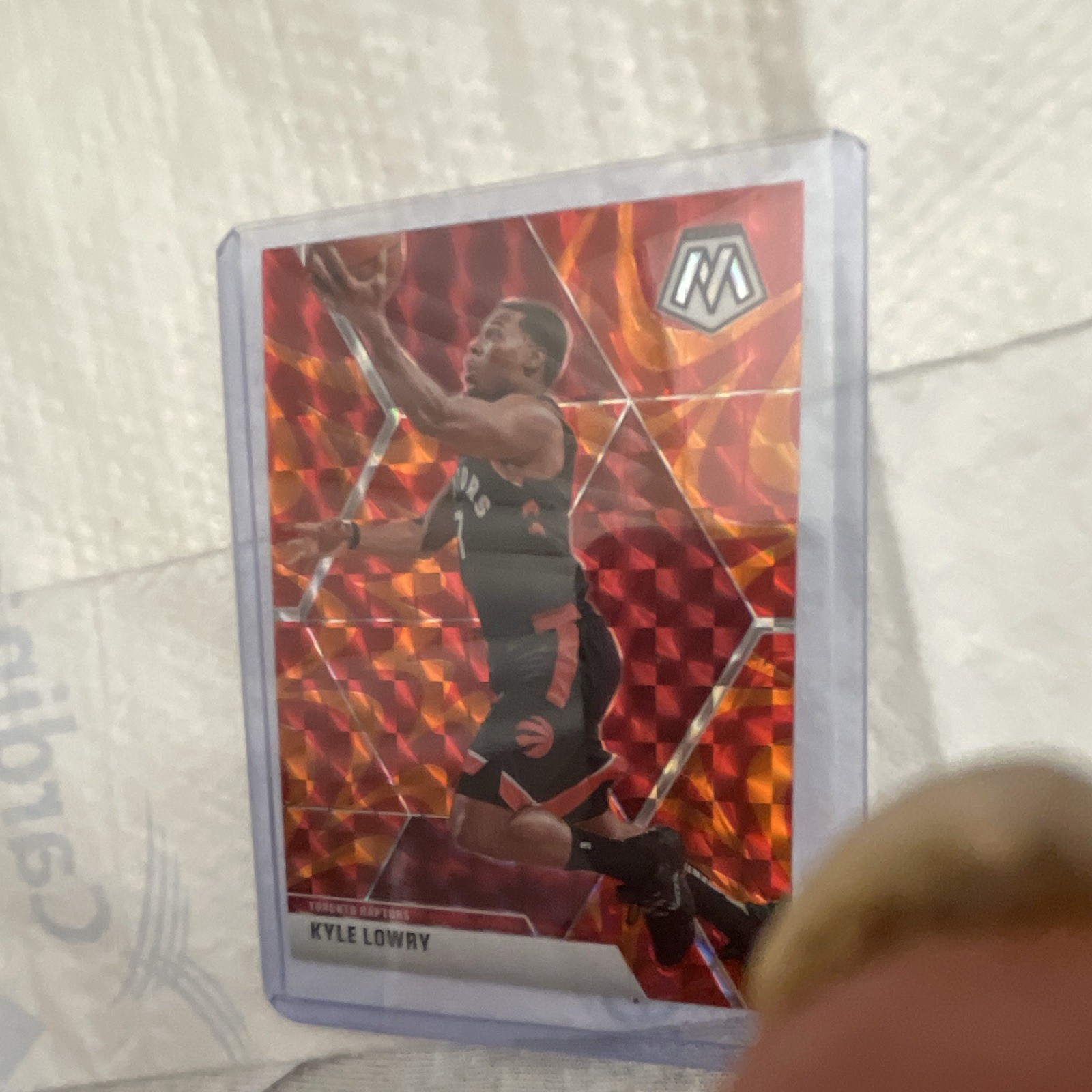 Panini 2019-20 Mosaic Kyle Lowry Orange Mosaic Parallel #29 Raptors Card