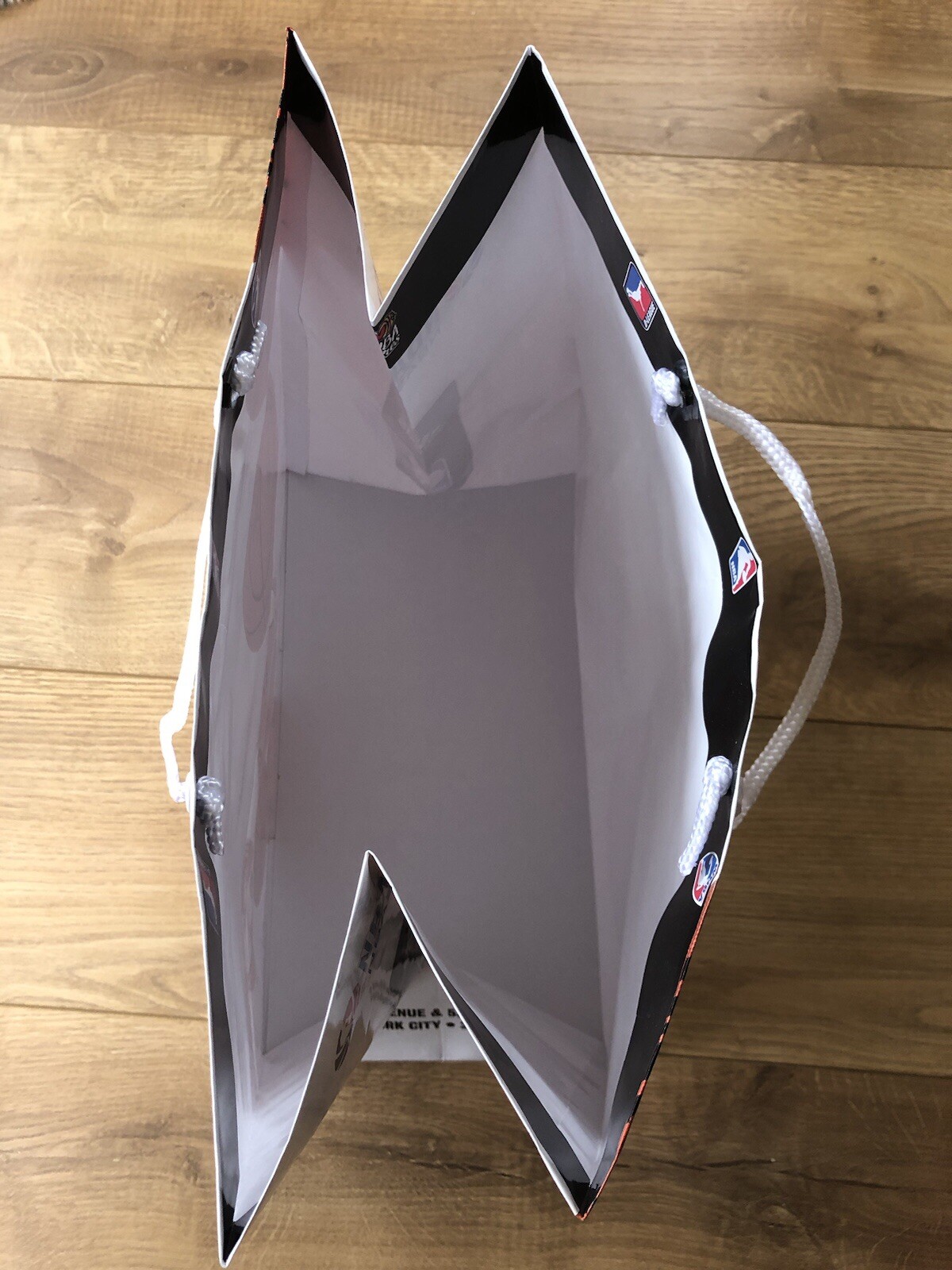 NBA Store New York City Paper Bag 36 x 36cm