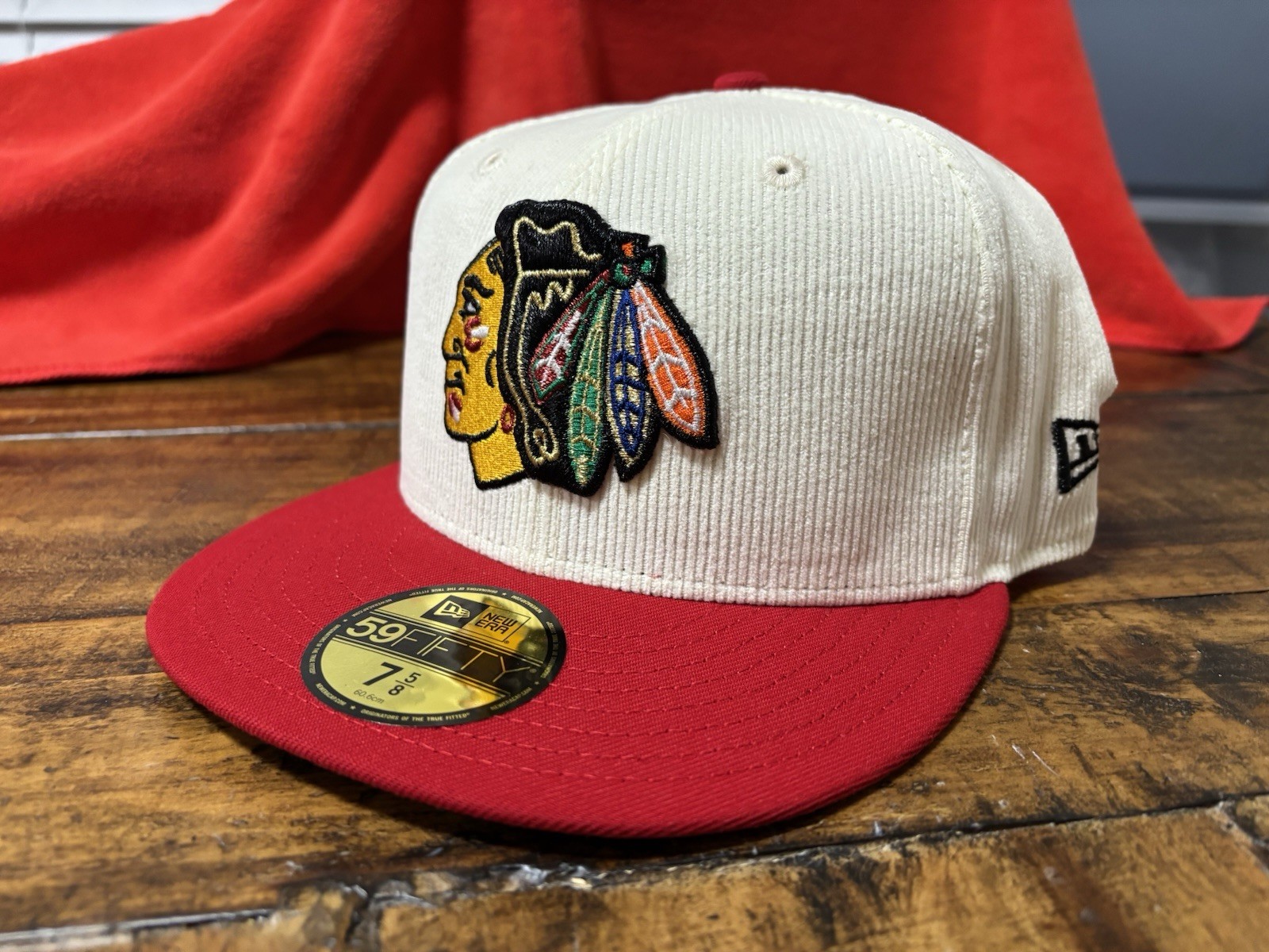 Chicago Blackhawks White Cream Corduroy Red New Era Fitted Hat 7 5/8 Gray UV